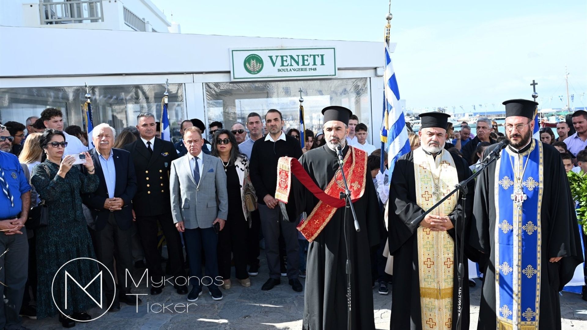 ⁣⁣28th of October - “The Ochi Day”: Προσκύνημα και στέψη στην προτομή της Ηρωίδας Μαντούς Μαυρογένους [Video]