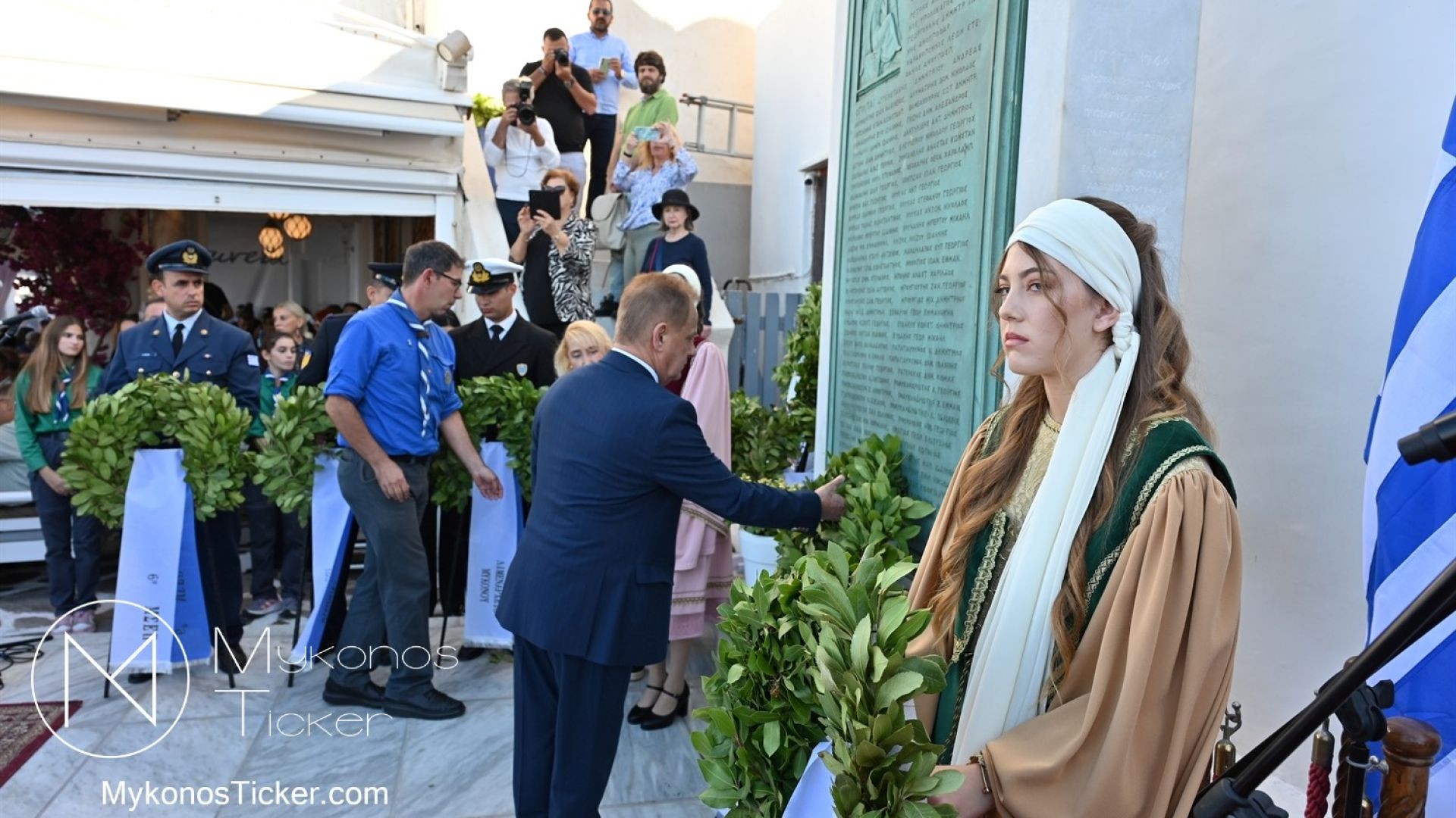 ⁣⁣28th of October - “The Ochi Day”: Επιμνημόσυνη Δέηση και κατάθεση στεφάνων στο Μνημείο Πεσόντων Μυκονίων [video]