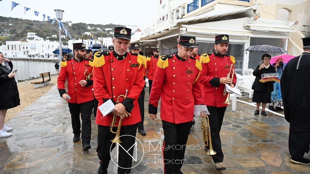 Λιτάνευση της Αγίας Εικόνος και λειψάνου του Αγίου Αρτεμίου στην Μύκονο [Video]