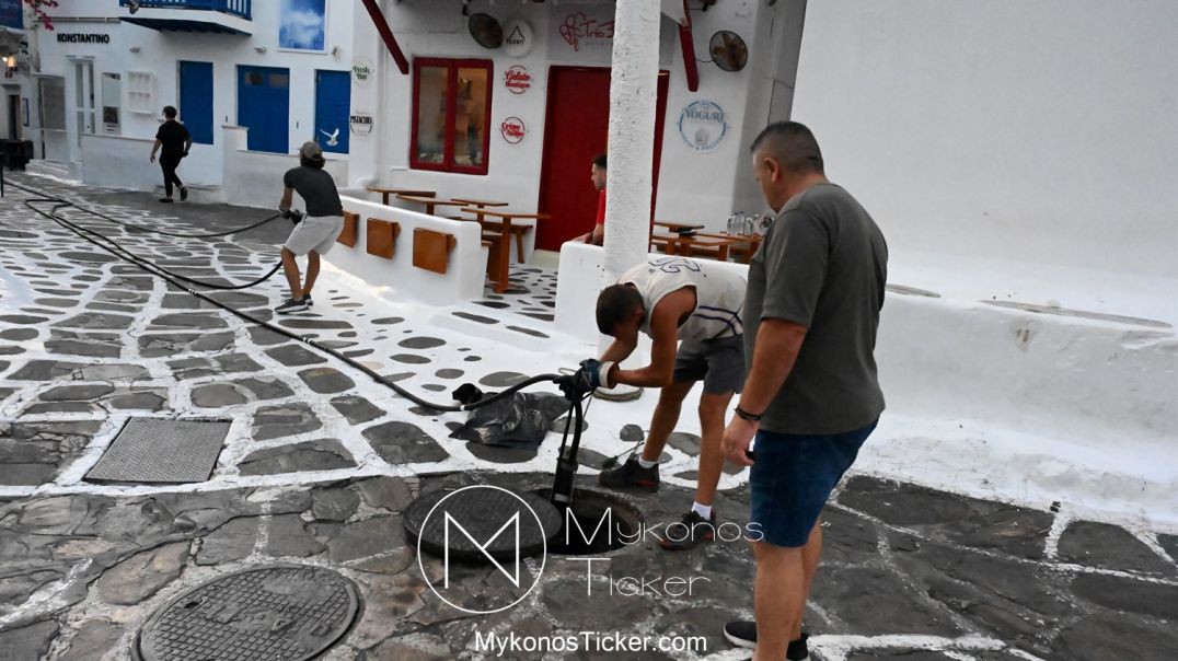 DSC_5443⁣[MYKONOSTICKER TV] Μεγάλη επιχειρησιακή παρέμβαση της ΔΕΥΑΜ στη Χώρα – Καθαρισμός και τεχνική εξυγίανση του δικτύου λυμάτων σε Τρία Πηγάδια και Άγιο Ευθύμιο